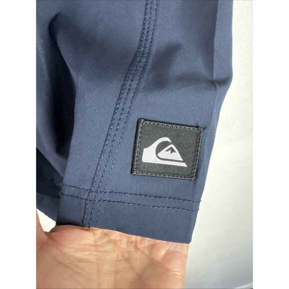 Quiksilver Men's 38 Cargo Boardshort Navy NWT Inseam 9.75" - Picture 4 of 10